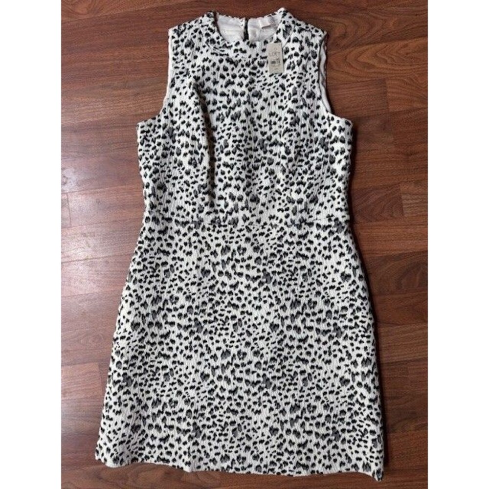 Ann Taylor LOFT Snow Leopard White Cream Black Sleeveless Dress Size 12P 12 Pet